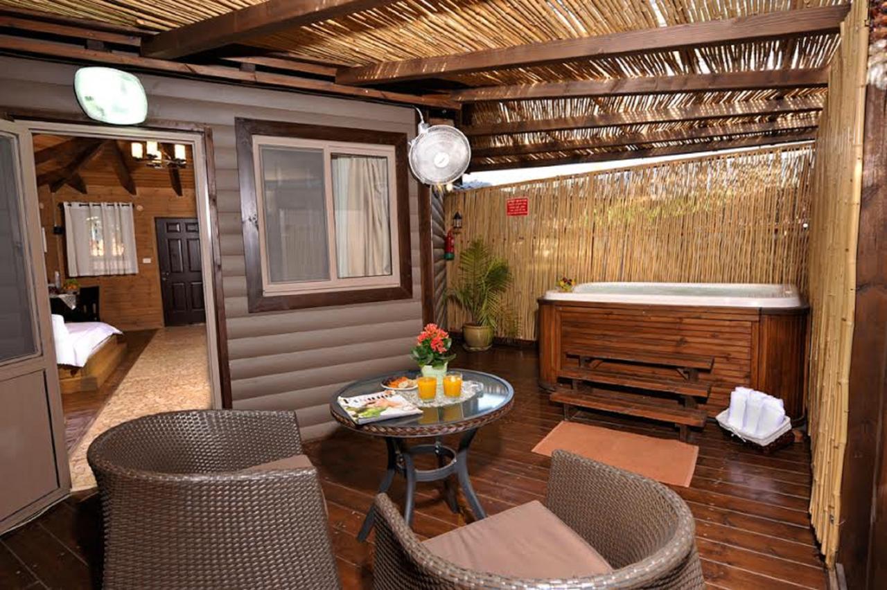Talia Cabin Guest & Spa Rosh Pinna Eksteriør bilde